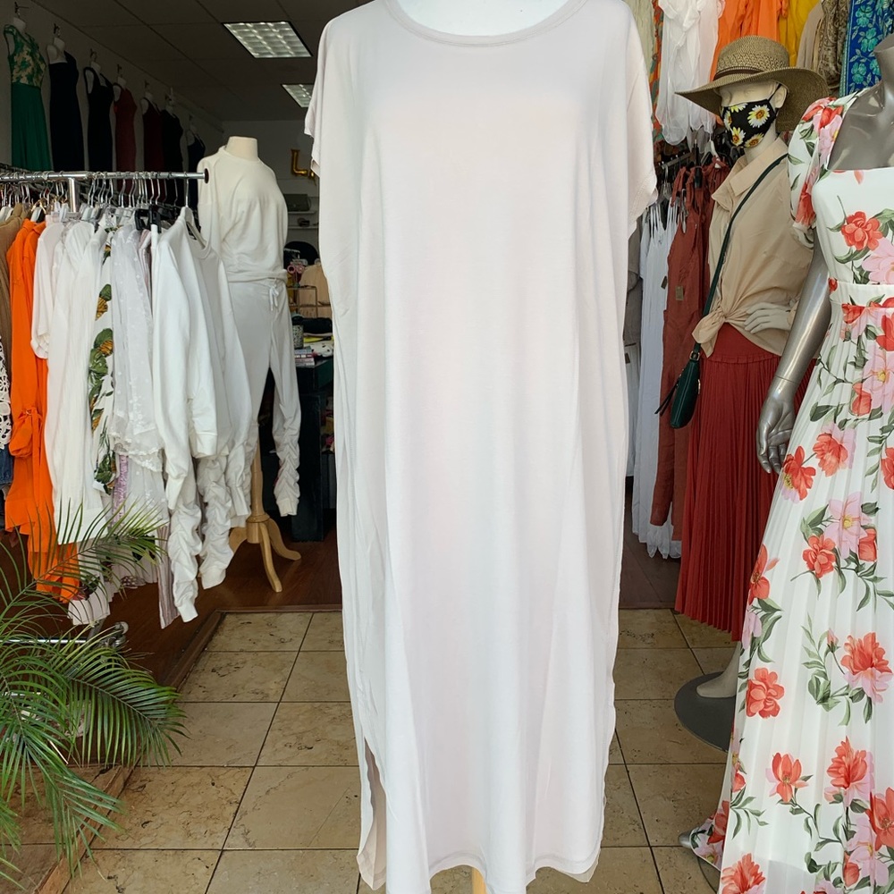 Little shift dress! Perfect for quarantine summer
